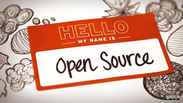 open source program-κάρτα που γράφει hello my name is open source